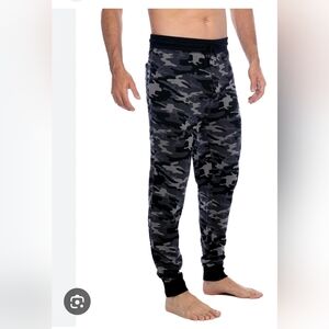 Robert Graham Size 2XL B&W Jogger Pants